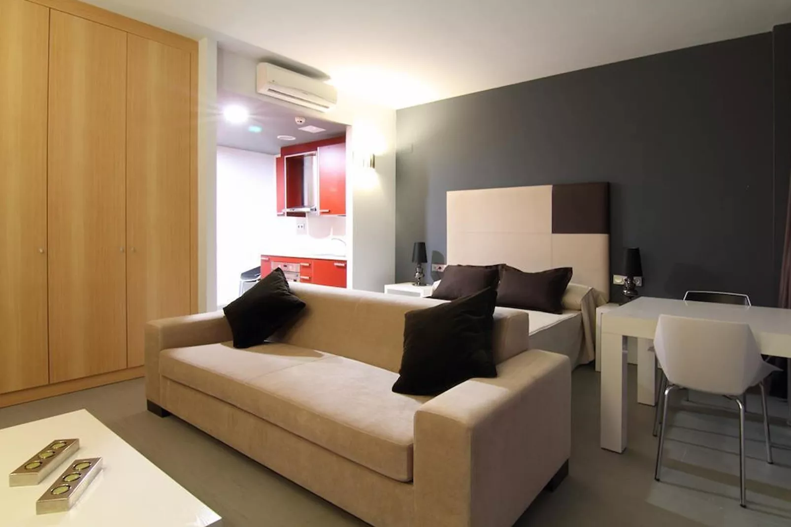 APOLO SUITES RENTALMAR 2/4-Schlafzimmer