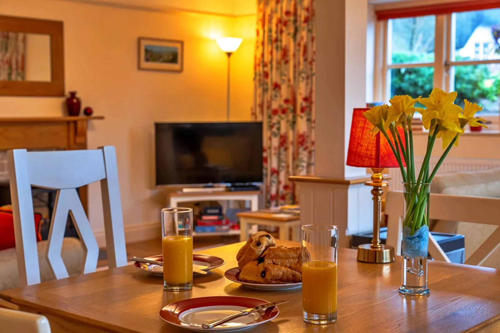 Lower School Cottages-Dining room