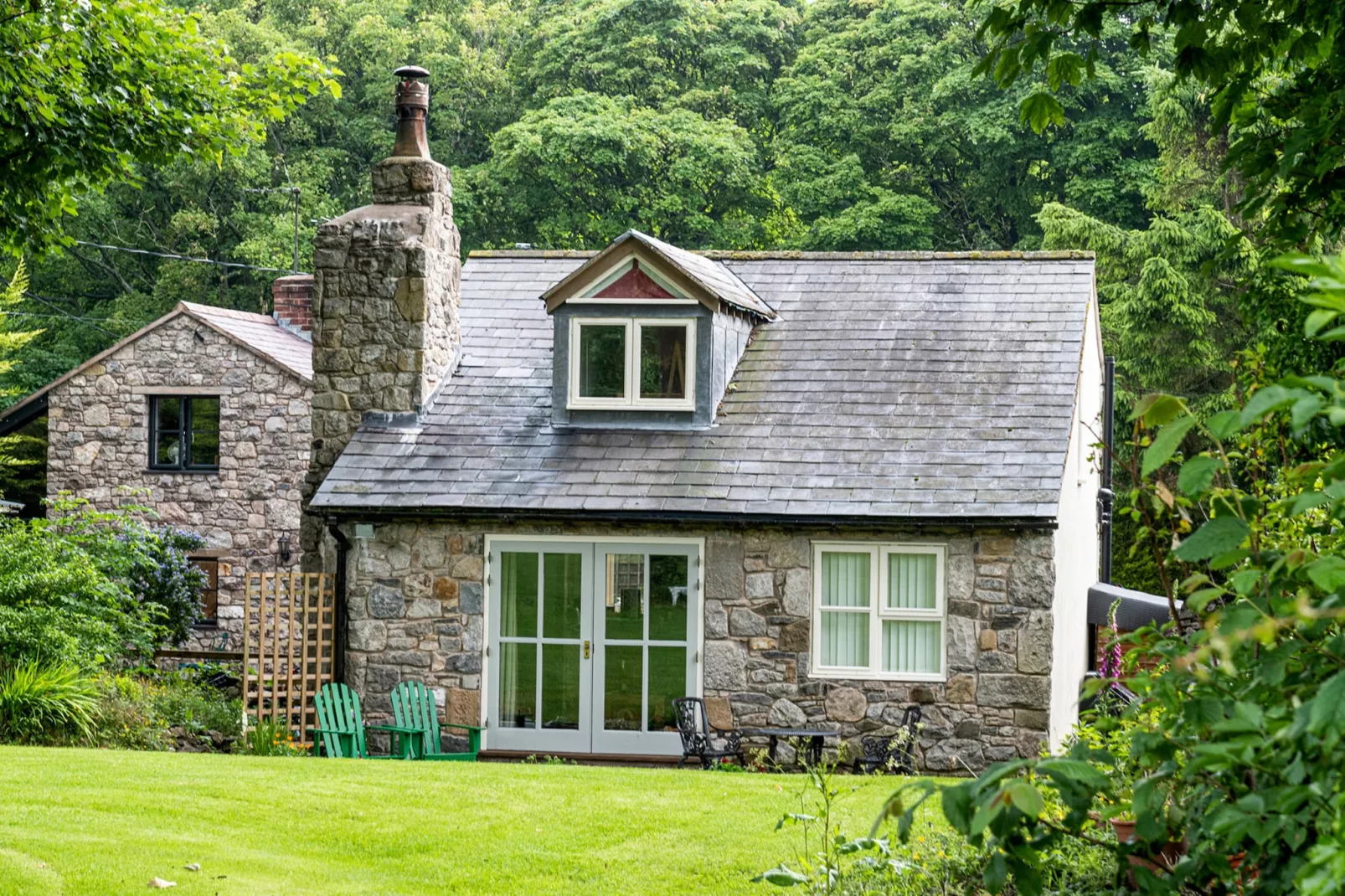 The Cottage-Outdoor