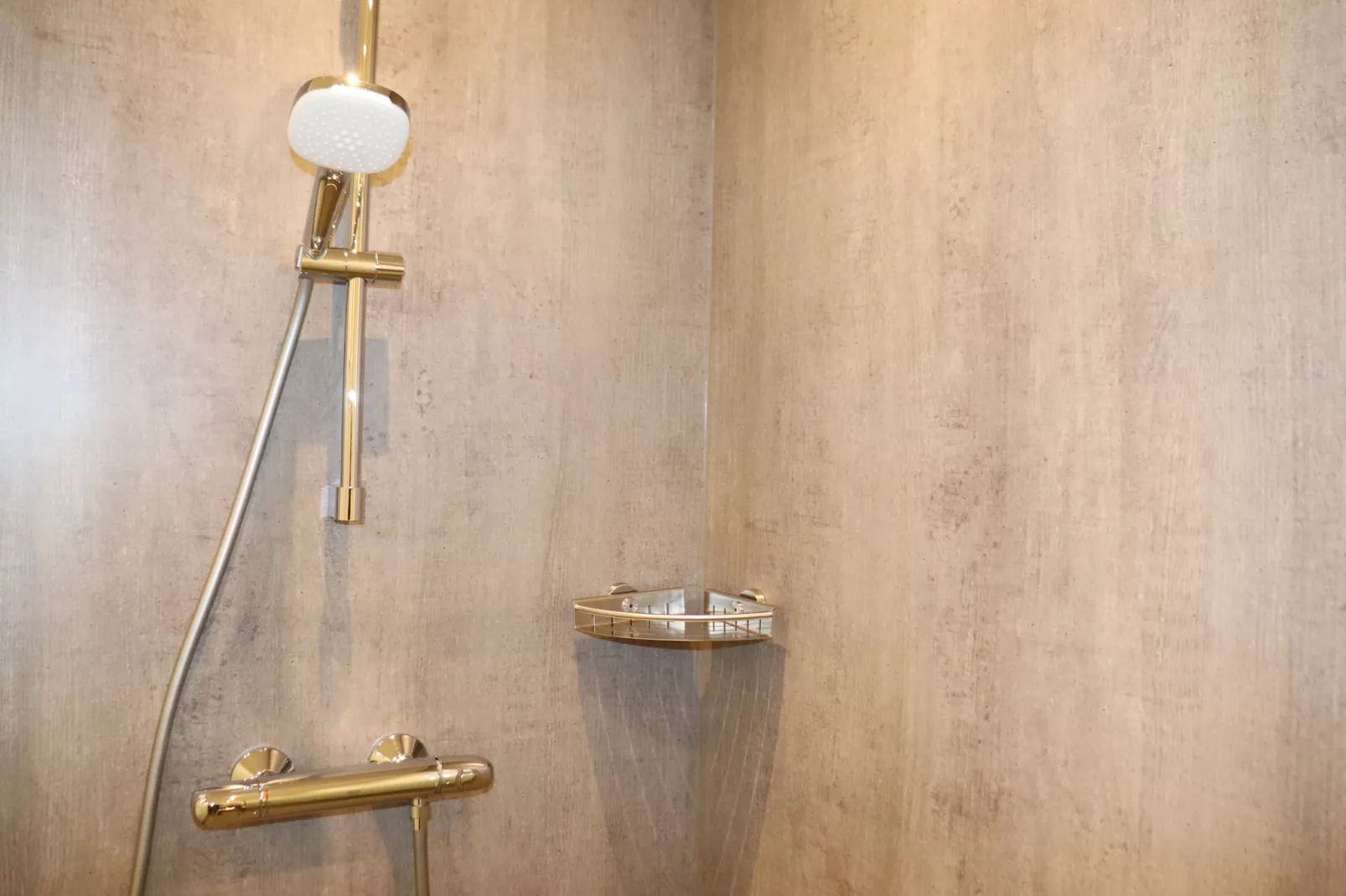 Berkenhof 8 personen-Badezimmer