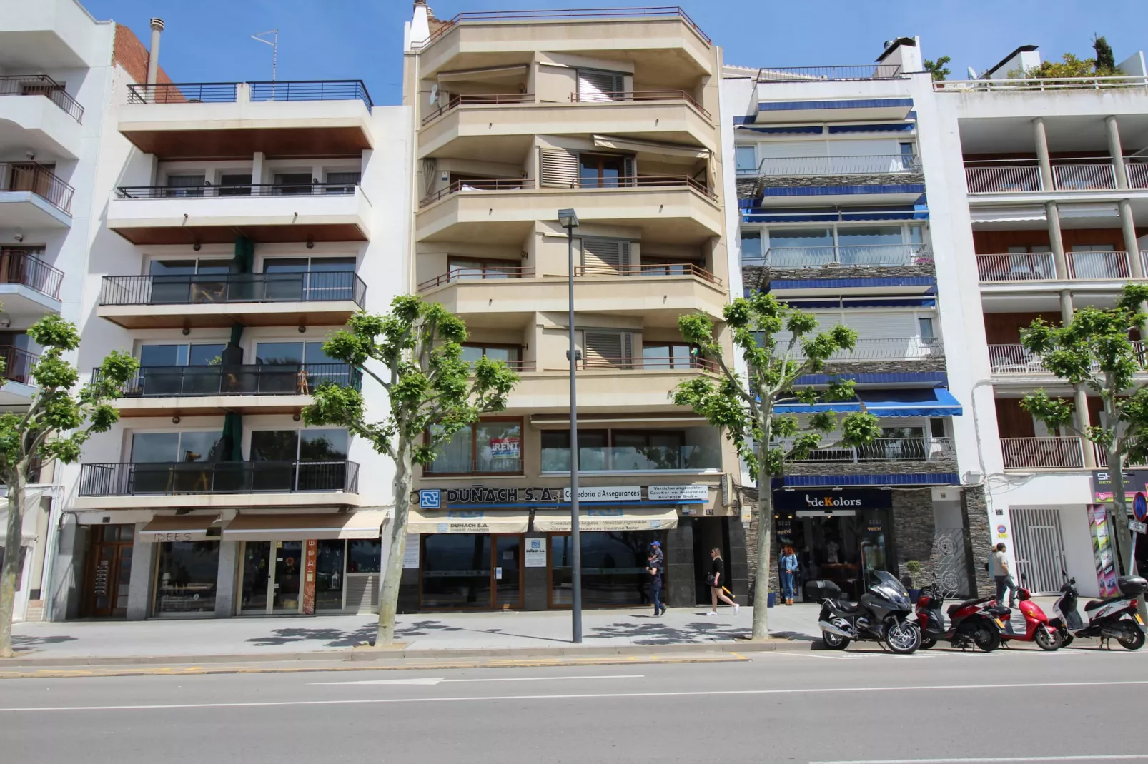 2008-AV. RHODE 89 3º A + PRK11 RDA MIQUEL OLIVA P-Extérieur