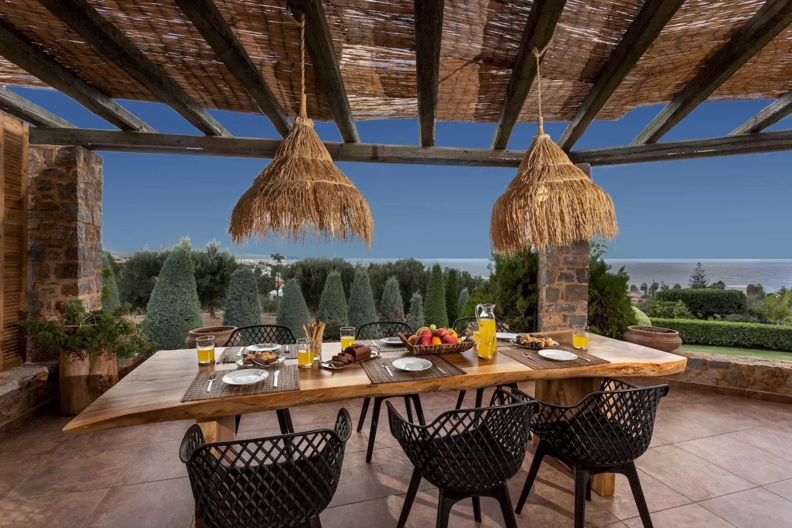 Golden Crest Villa-Terrace balcony