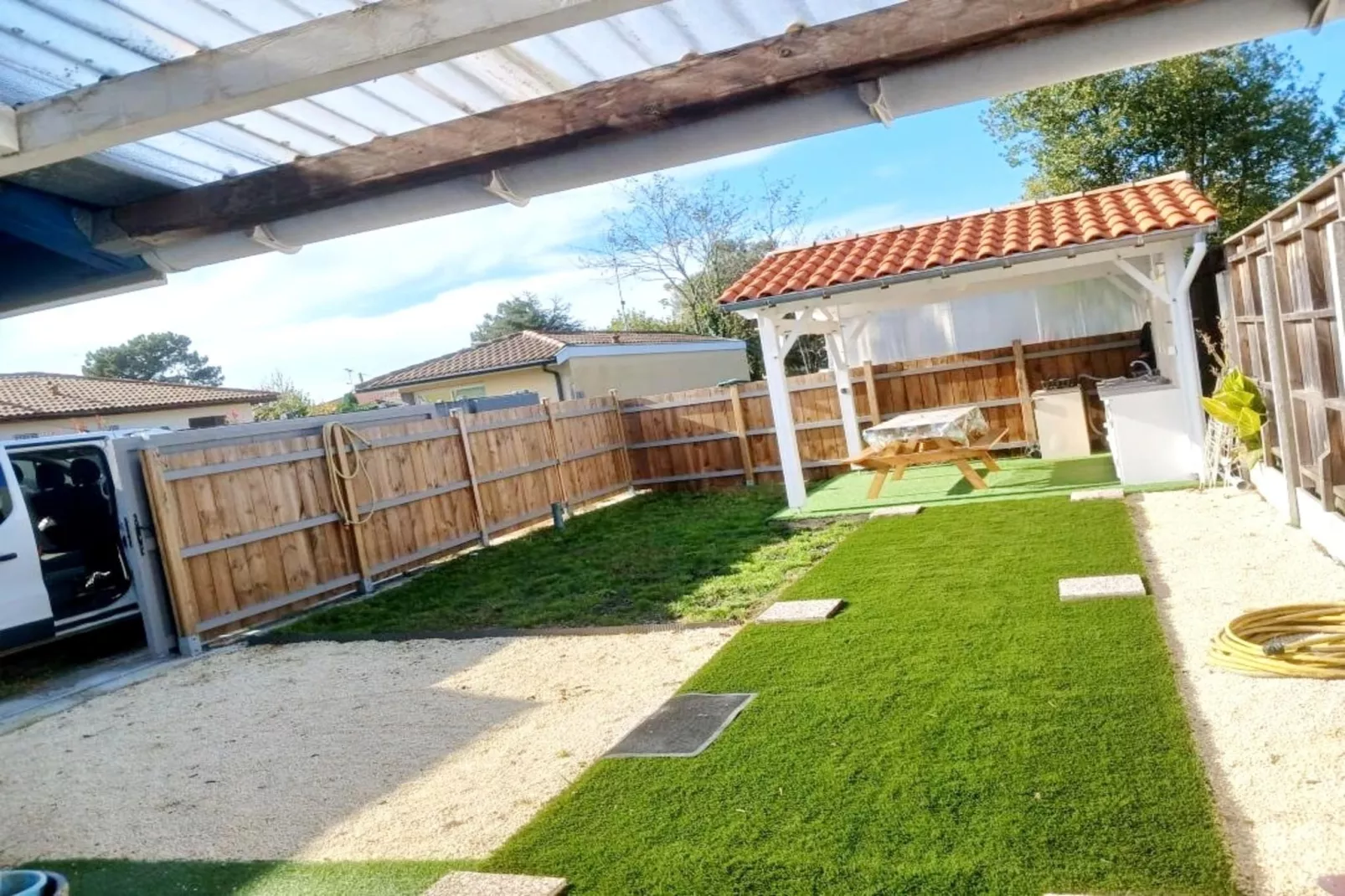 Ferienhaus in Arcachon mit Garten und Außenküche-Gärten Sommer