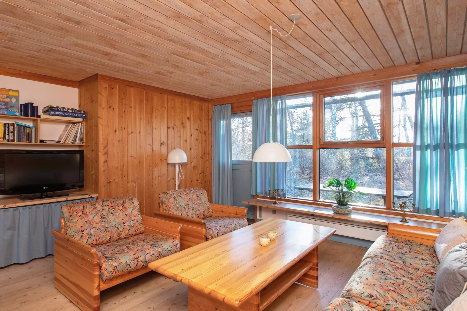 3 room,1st row,renovated-Innen