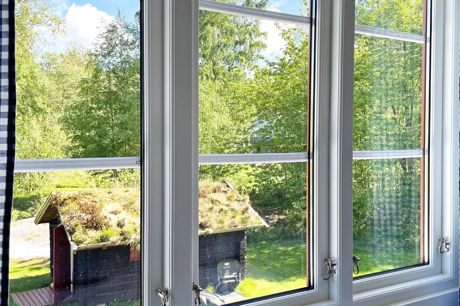 5 person holiday home in UDDEVALLA-Indoor