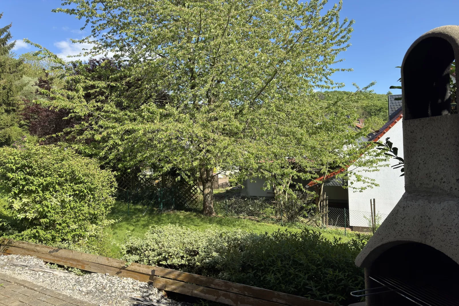 Blockhaus II-Gardens summer