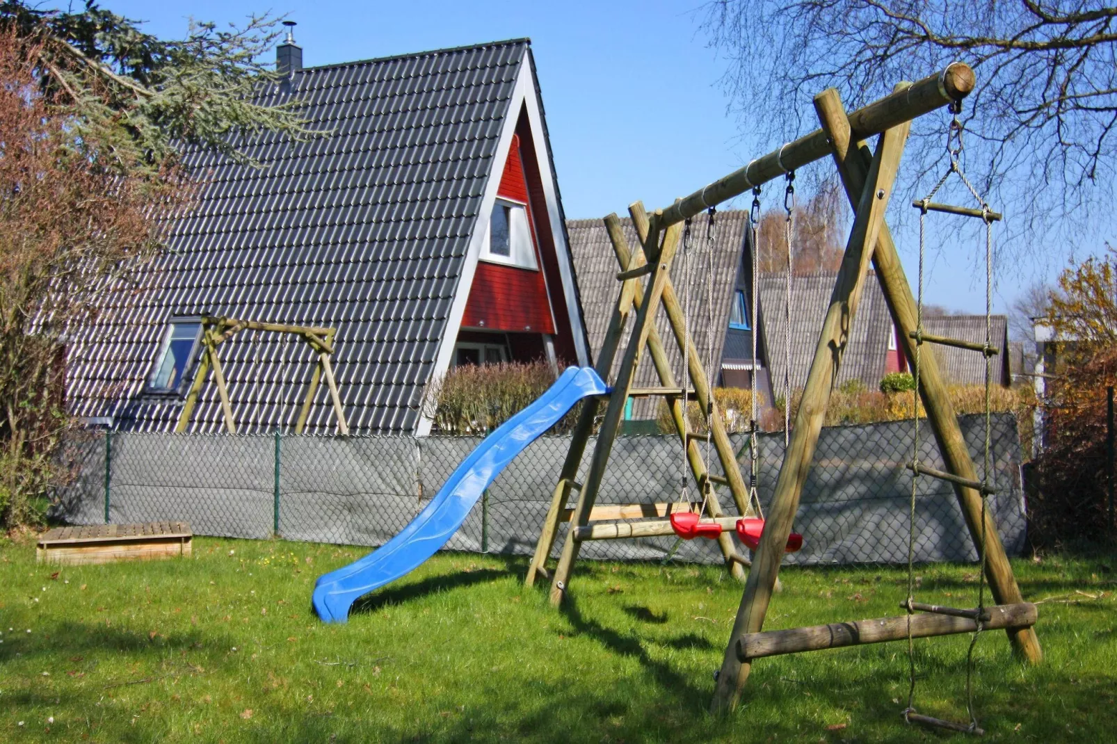 Ferienhaus Damp 90 qm 4 Personen-Gärten Sommer