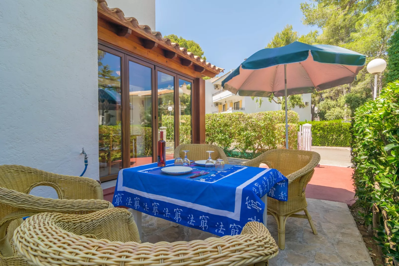 Encinas 1-Terrassenbalkon