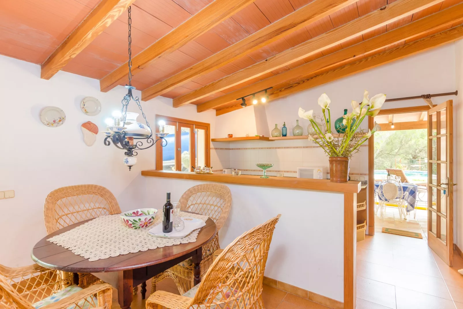 Casa Mas-Dining room