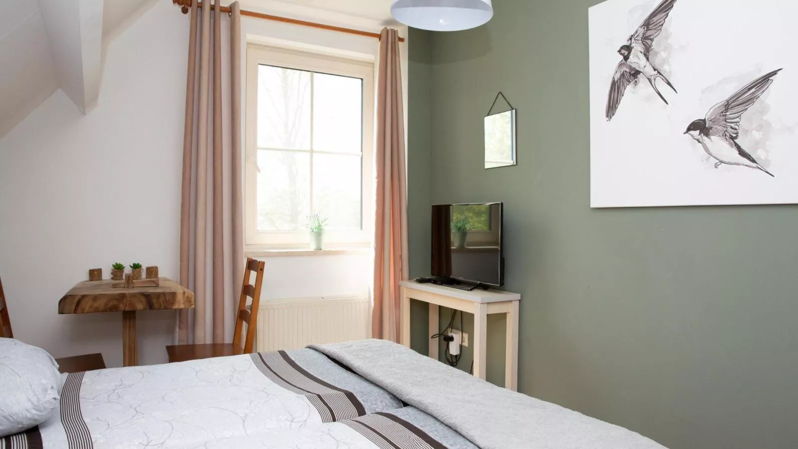 De Genderense Hoeve-Chambre