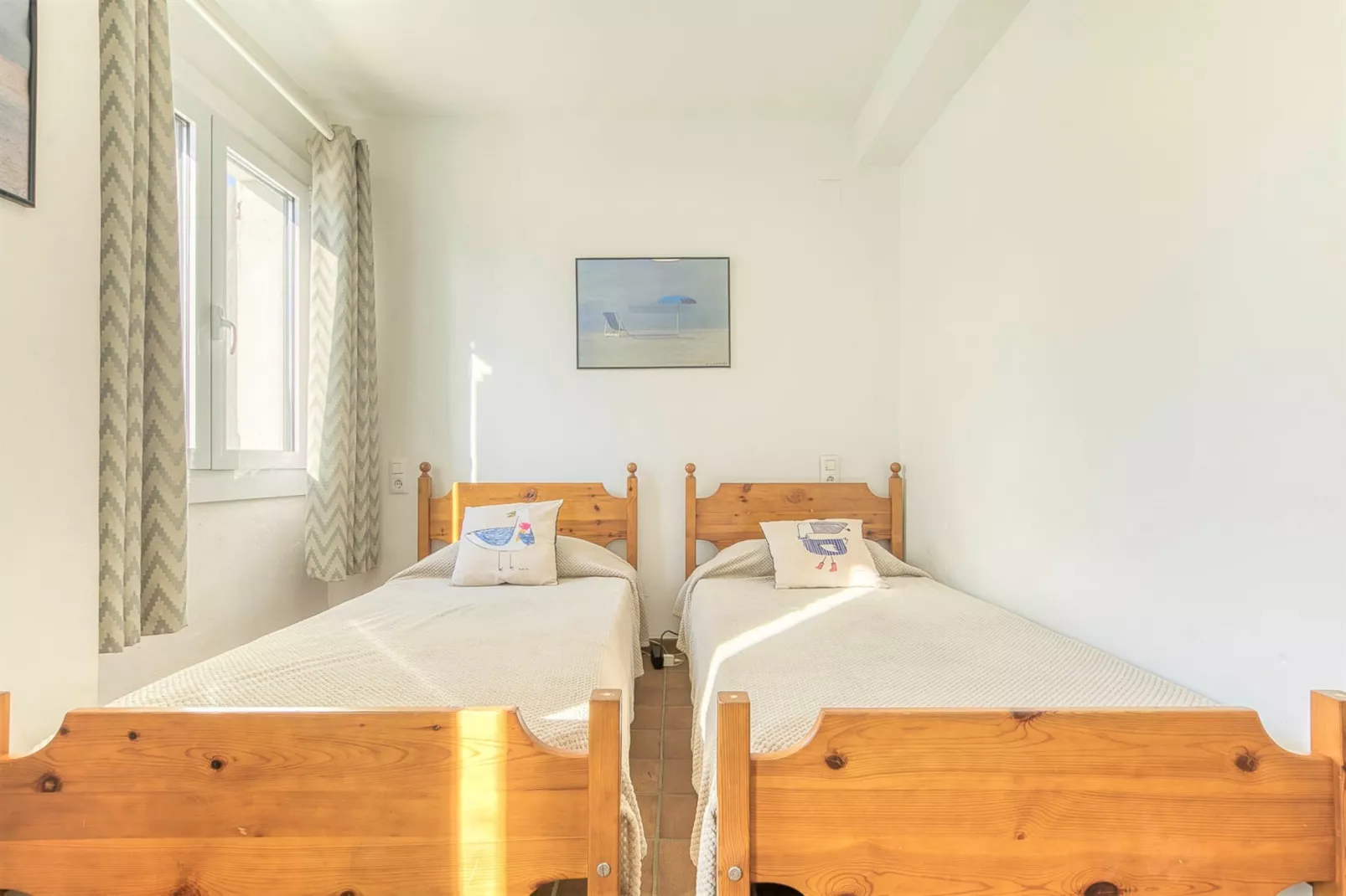 ISLA CARTAGO 49 Empuriabrava-Bedroom
