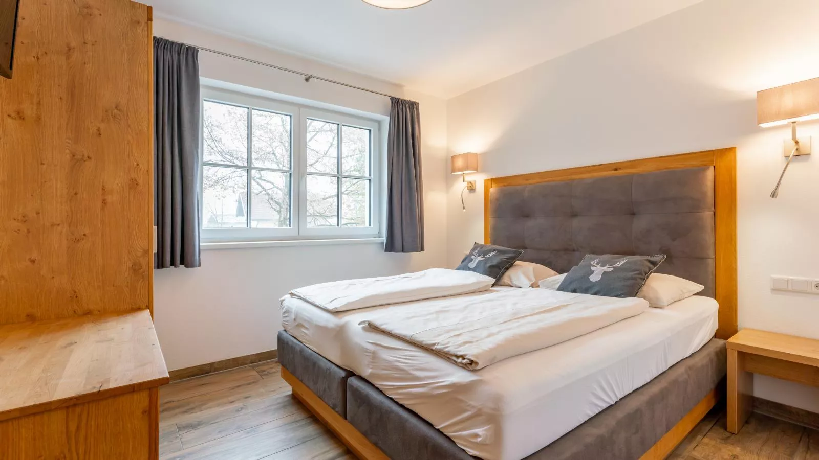Tauern Suites Mitterwirt TOP 201-Bedroom
