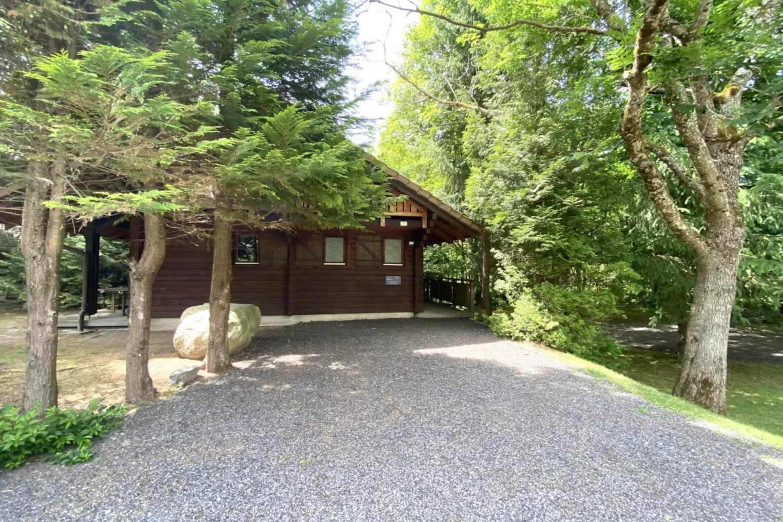 LE RENARD  Chalet en bois au calme-Outdoor