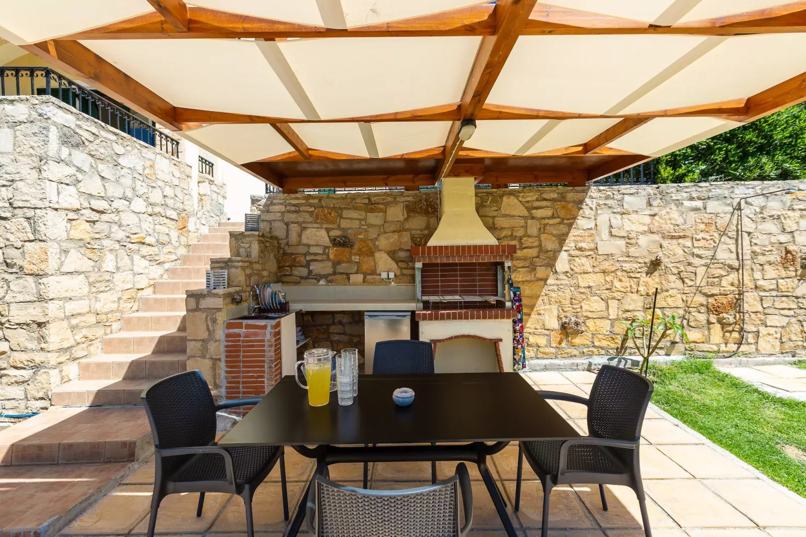 Harmony-Terrace balcony
