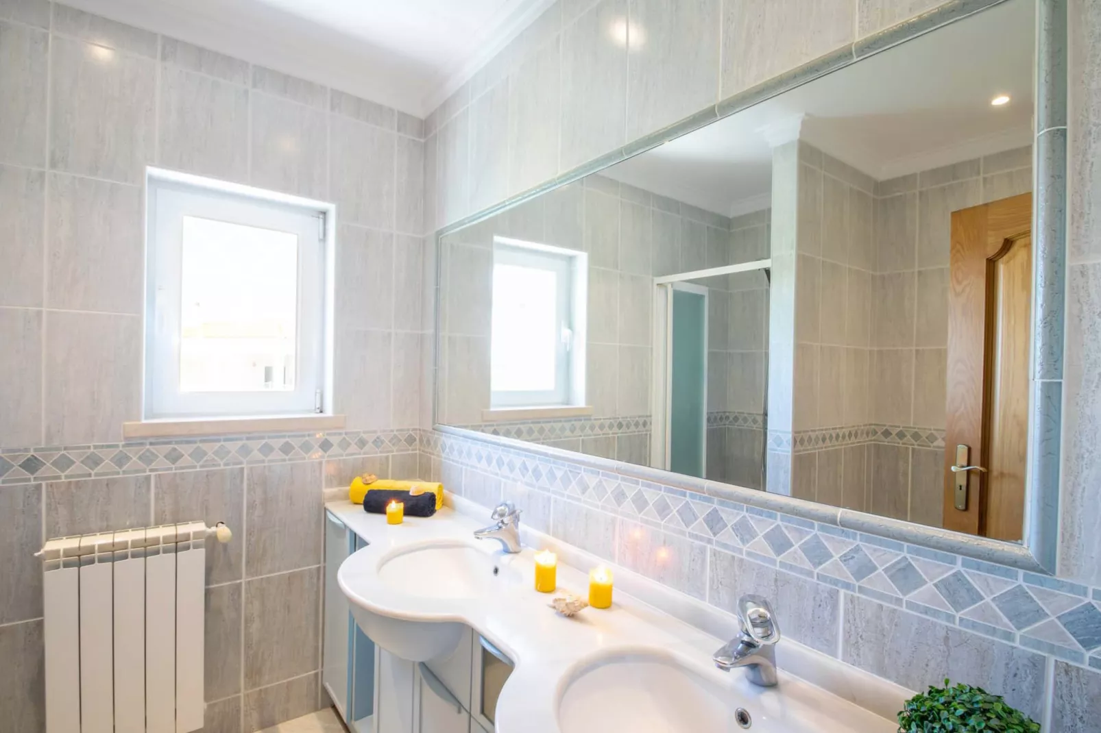 Villa Samoa-Bathroom