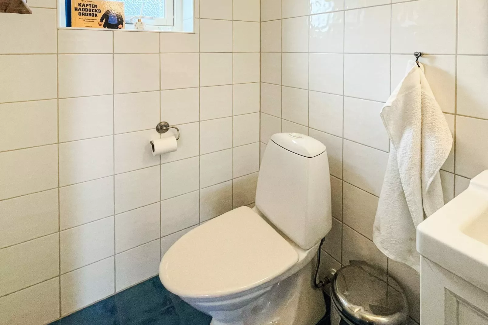 4 star holiday home in STENUNGSUND-Indoor