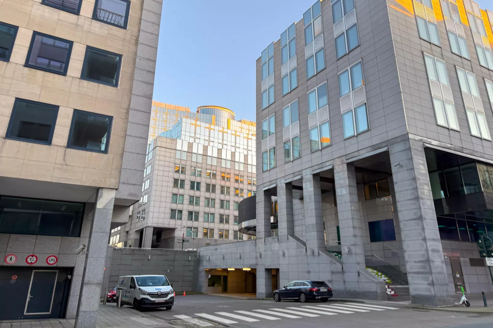Luxe appartement Montoyer-Areas summer 1km