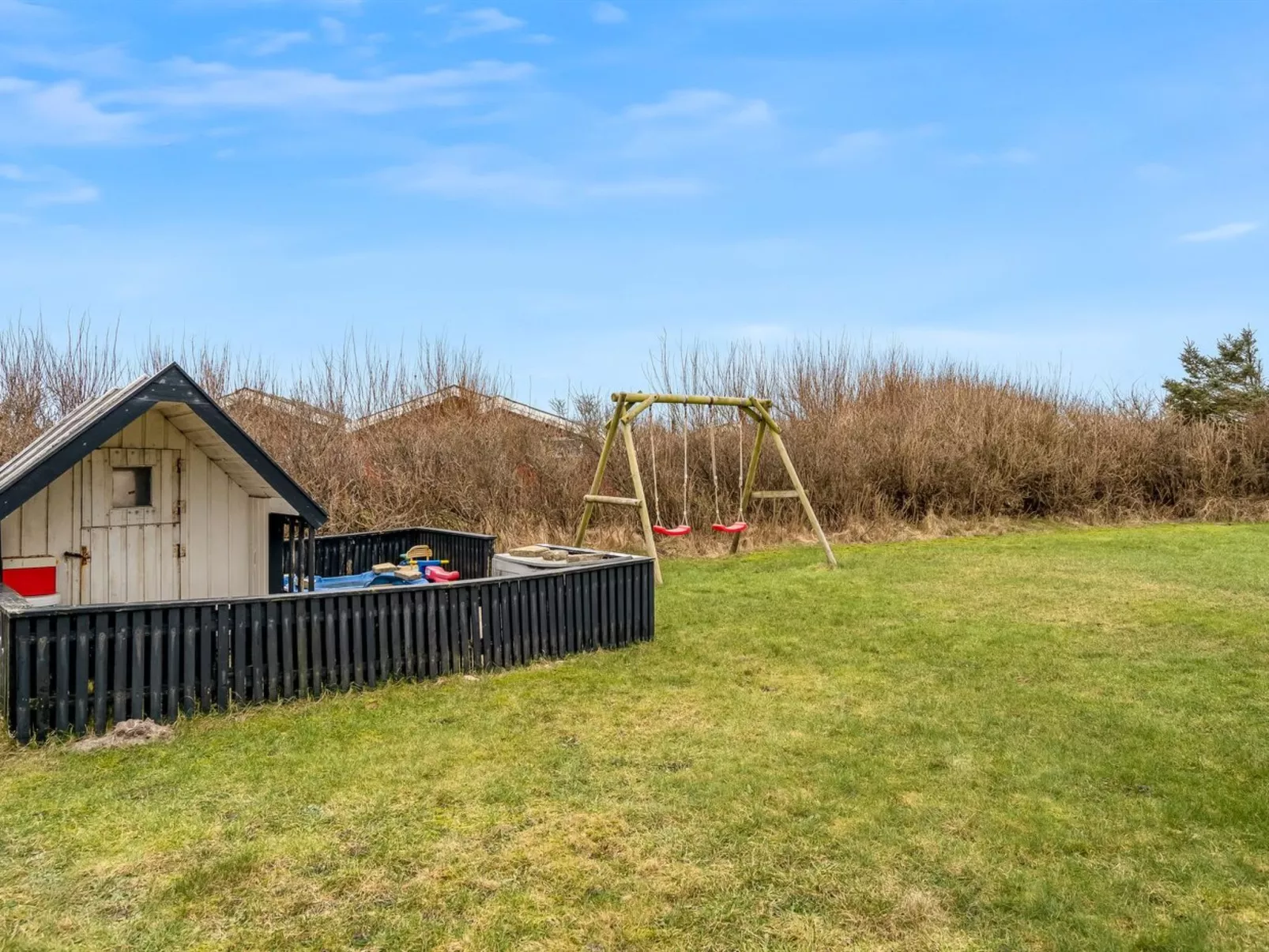 "Erblin" - 400m from the sea-Dehors