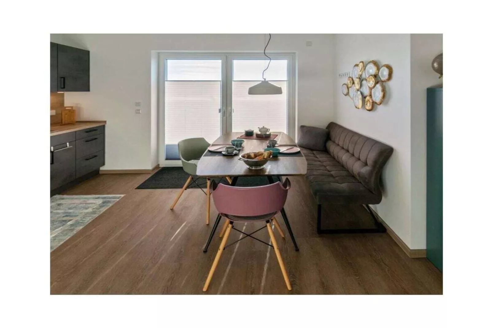 496918-Esszimmer