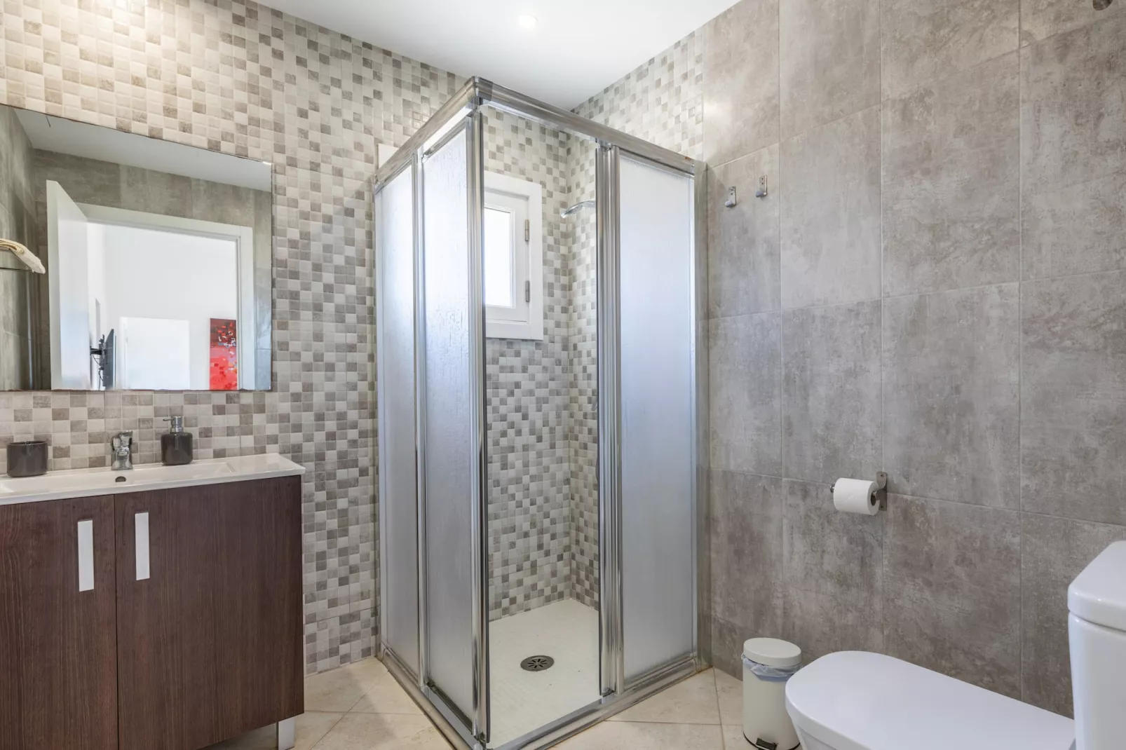 Guesber, Finca 5StarsHome Mallorca-Bathroom