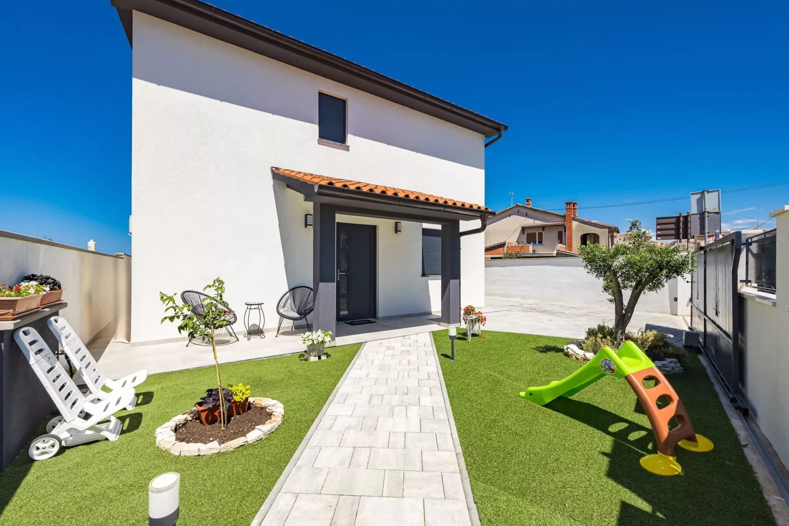 Villa Bavaria with Pool, Jacuzzi, Table Tennis-Außenbereich