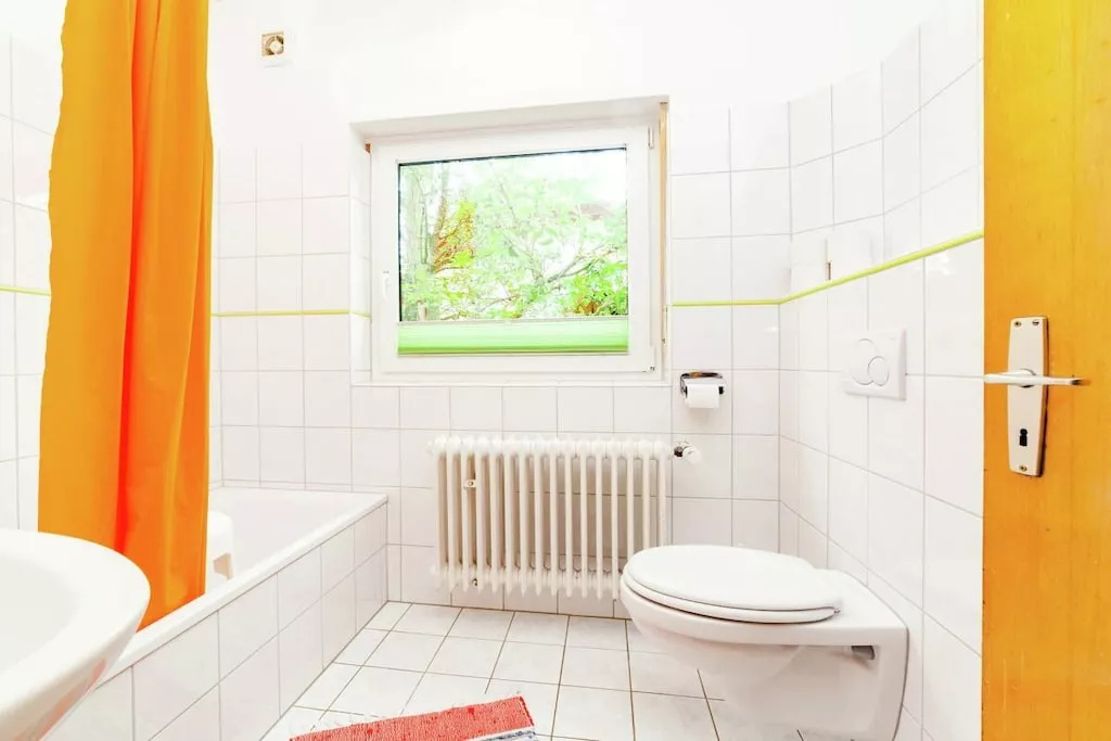 405728-Nicht getaggt