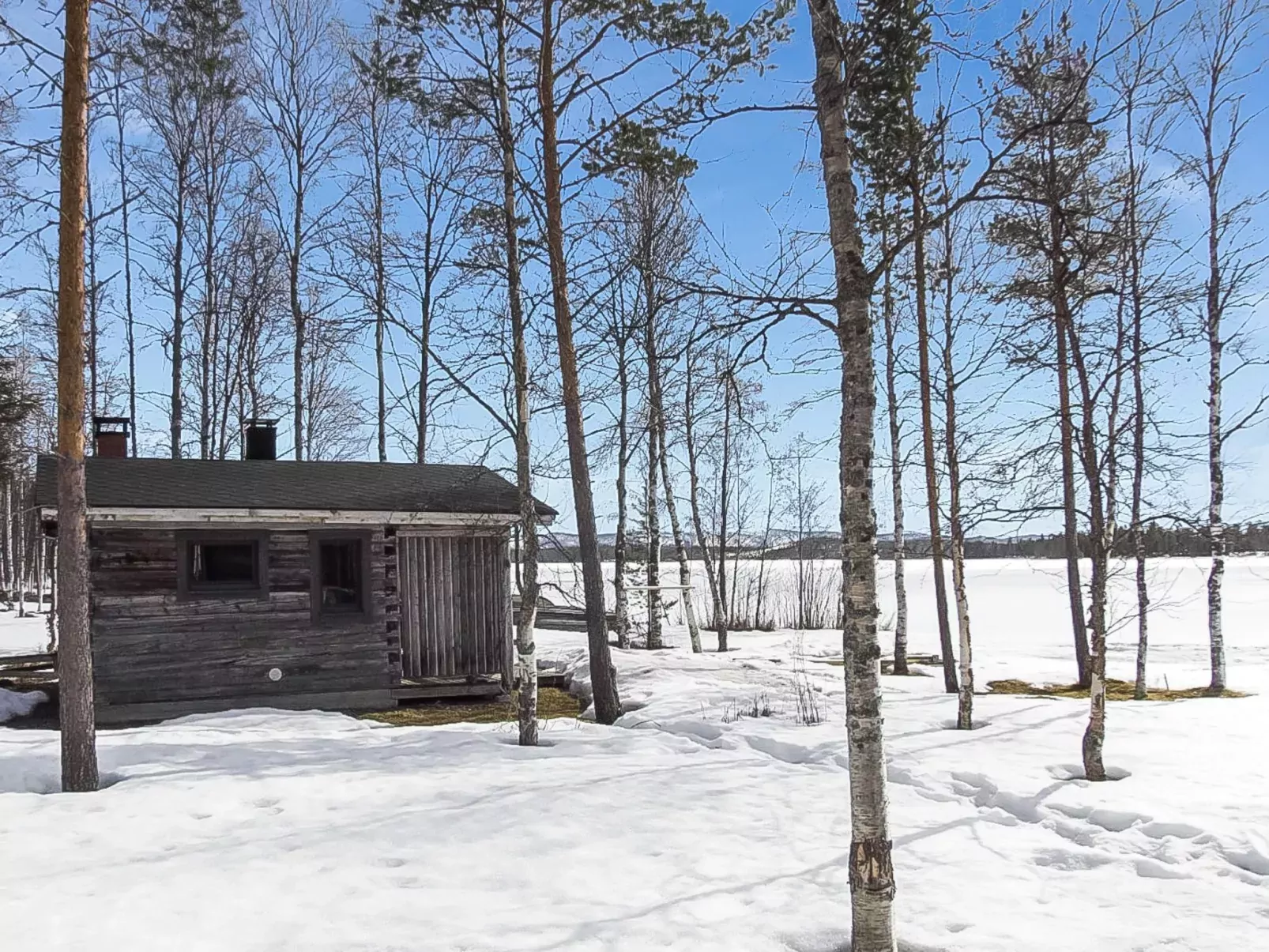 Alakitkajärvi, takkusalmi-Draußen