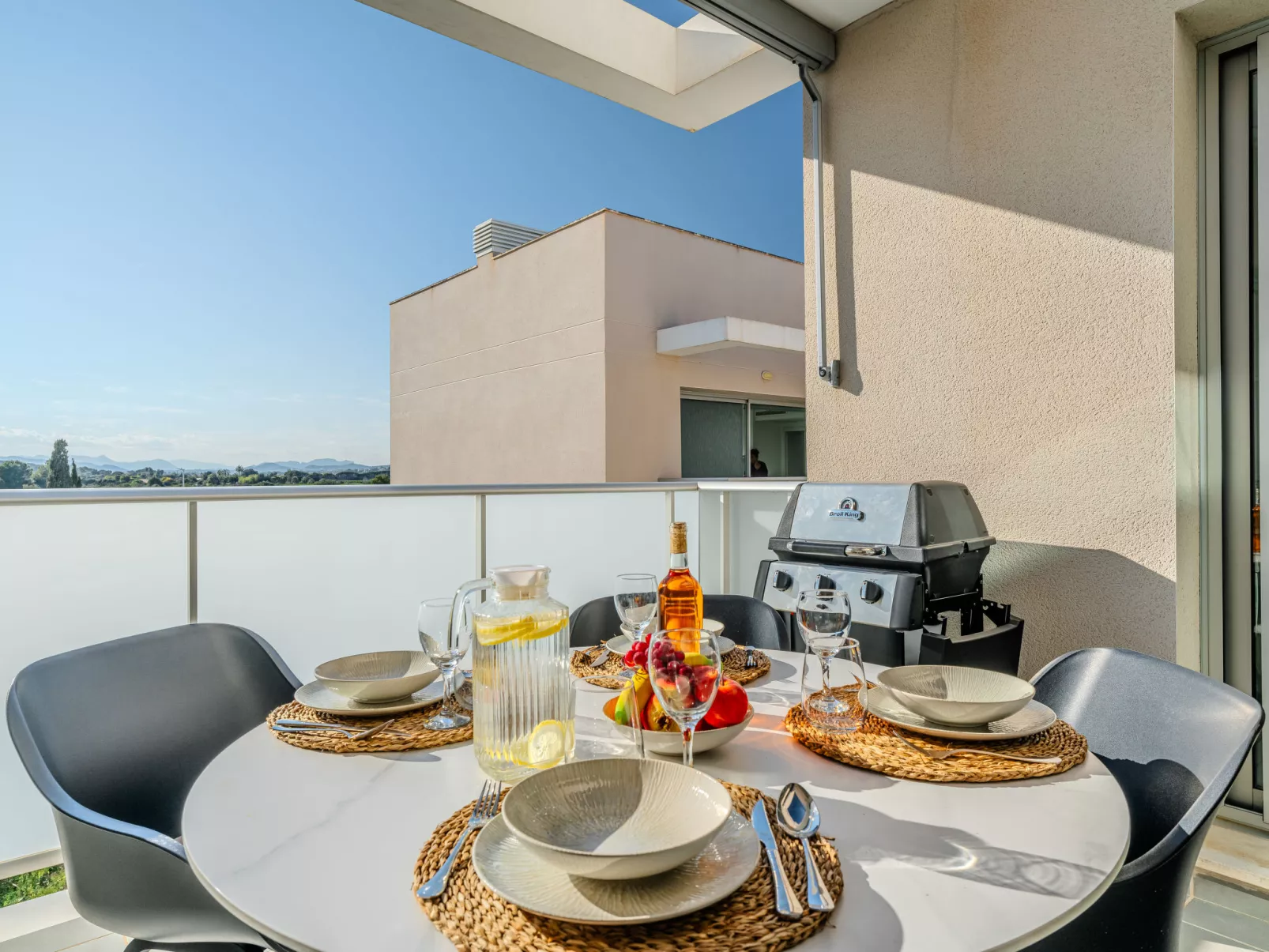 Arenal Boutique Suite-Outside