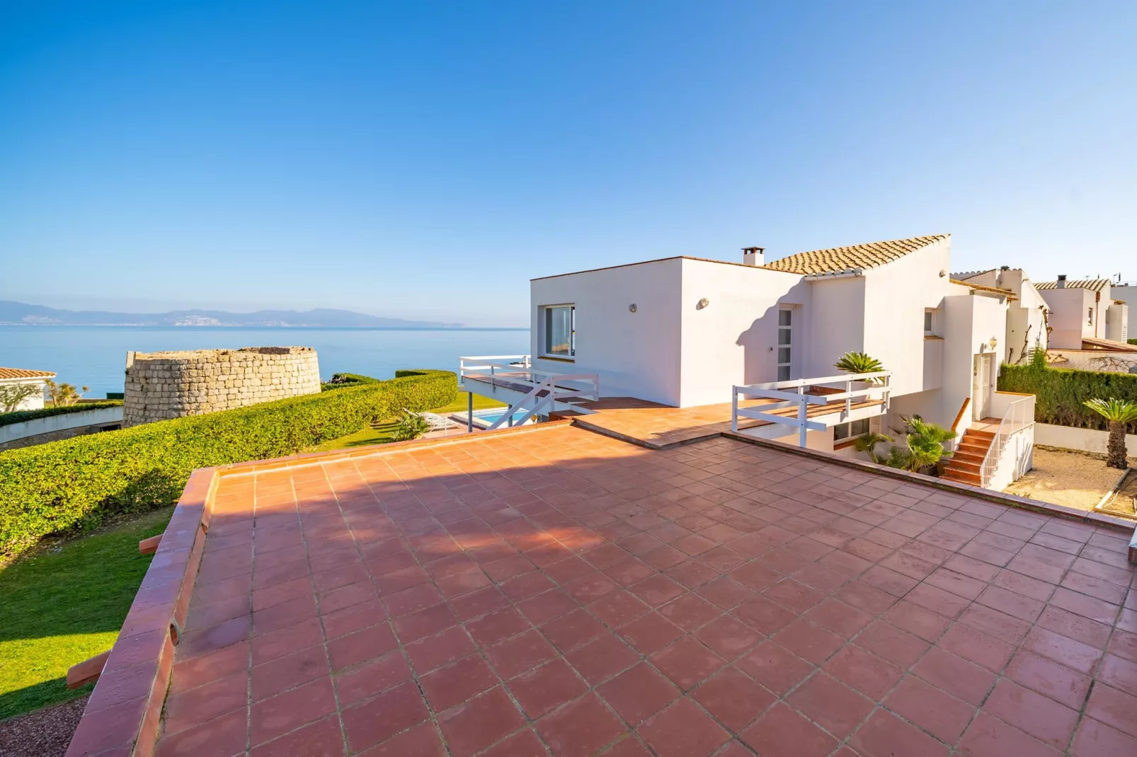 Mireia-Terrassenbalkon