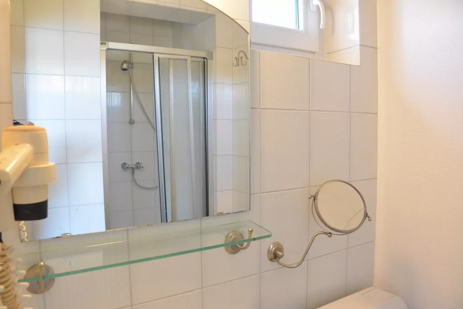 Belle Vue-Bathroom