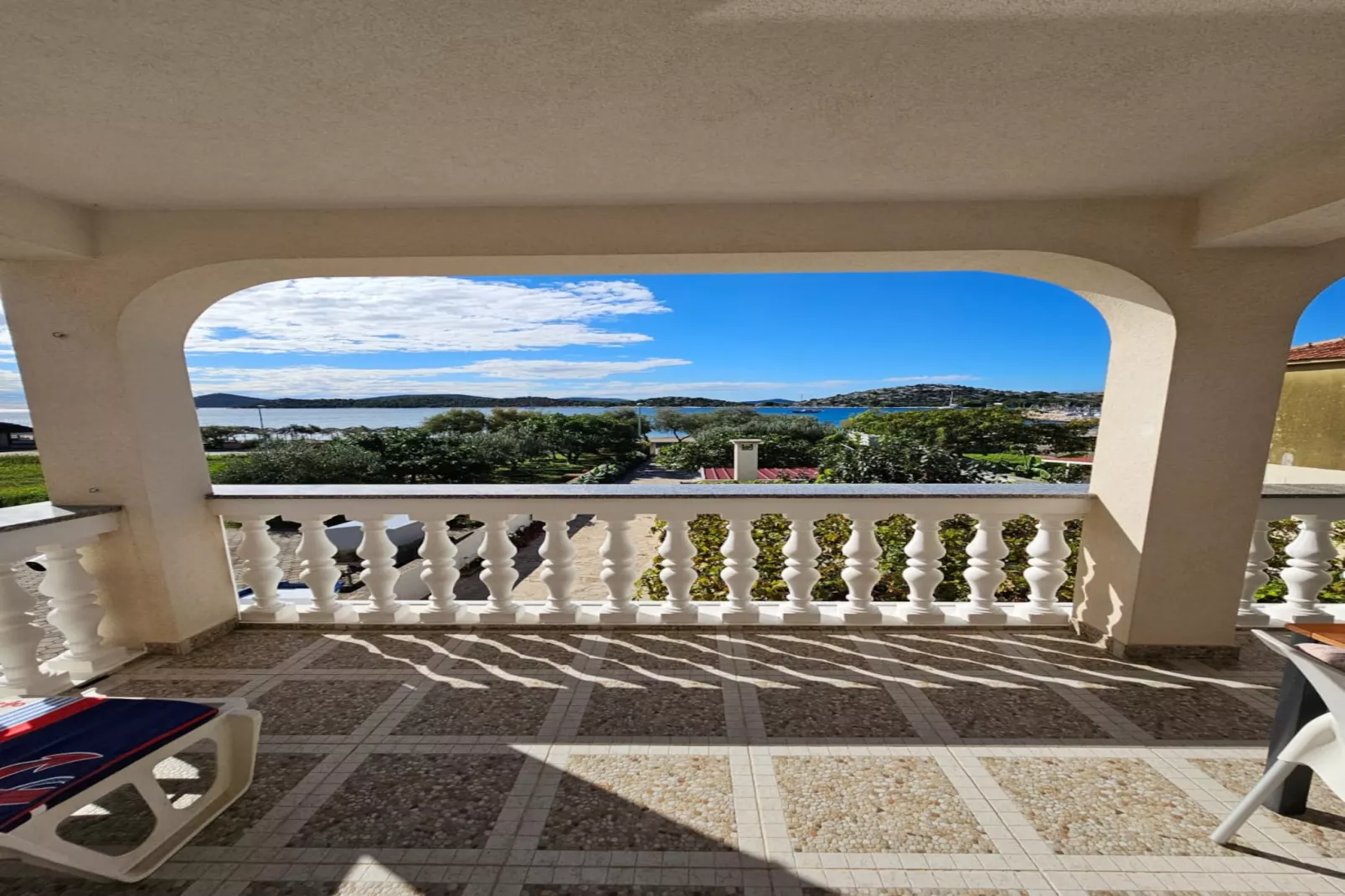 Apartments Olga - two bedroom apartment A2-Outdoor