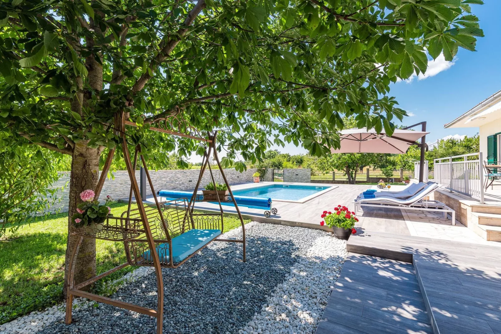 Holiday Home Endi-Gardens summer