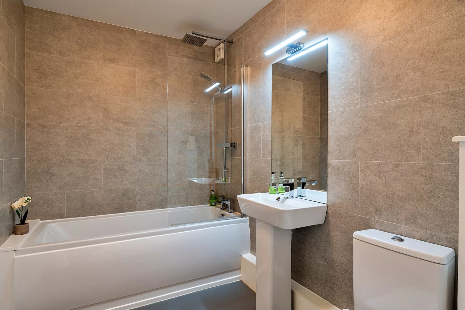 Brunels Reach-Bathroom
