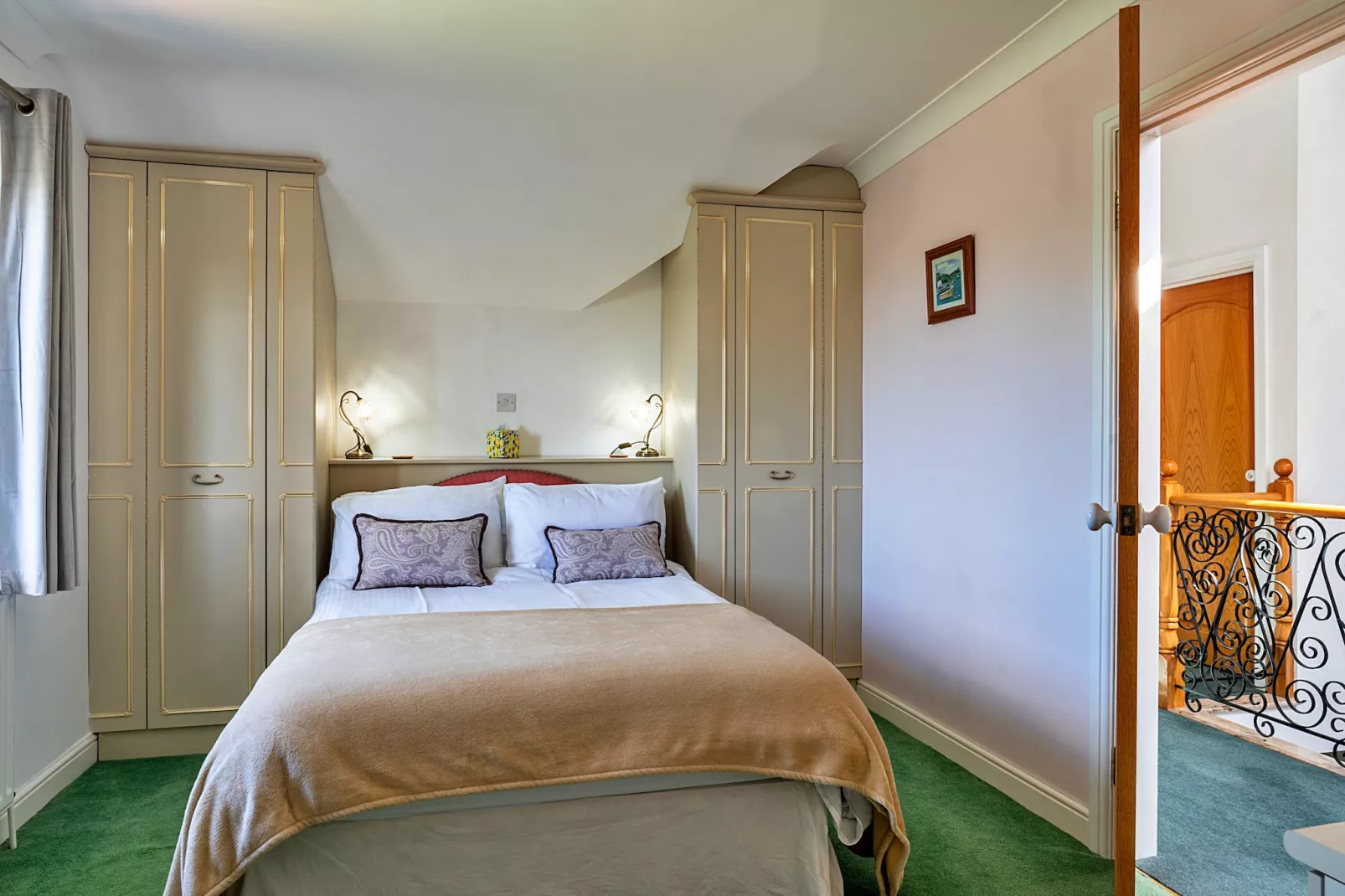 Gratton House-Bedroom