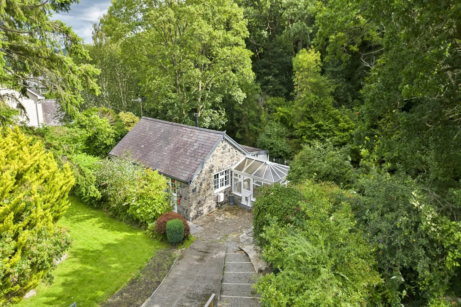 Nant Cottage-Outdoor