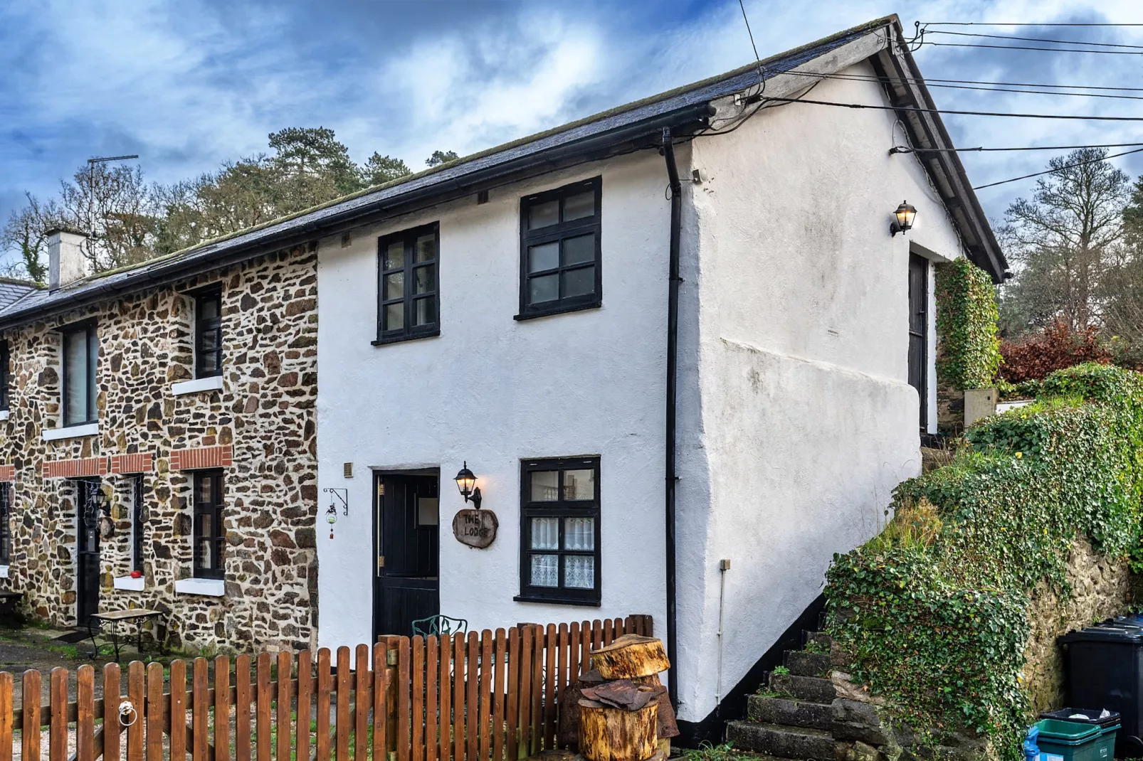 The Lodge at The Cridford Inn-Outdoor