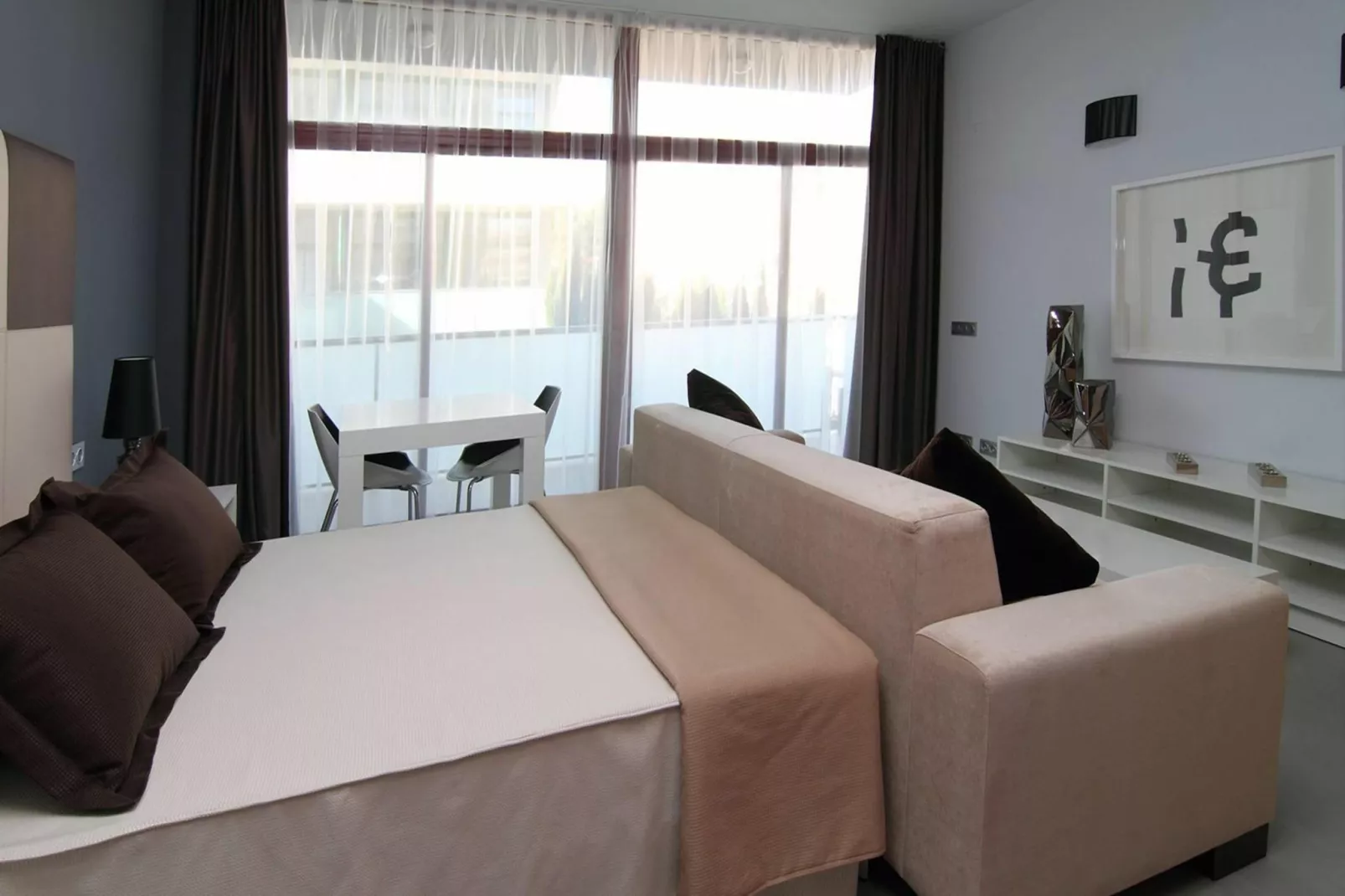 APOLO SUITES RENTALMAR 2/4-Schlafzimmer