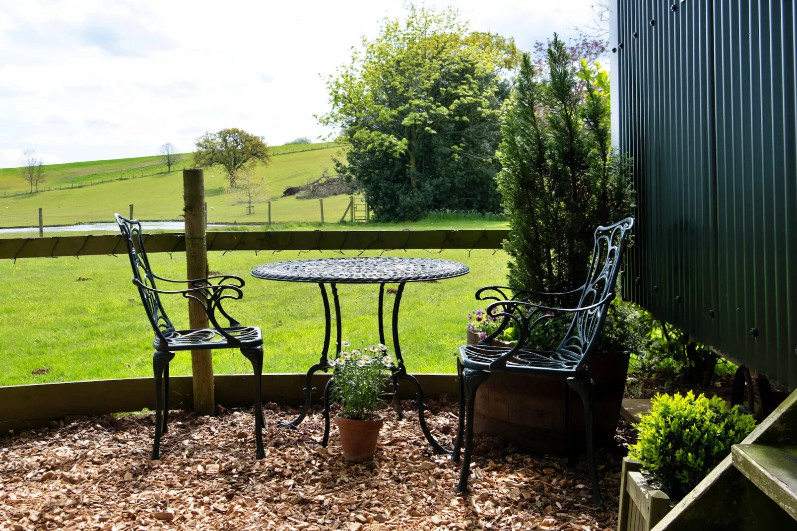 Hay and Hedgerow Glamping-Gardens summer