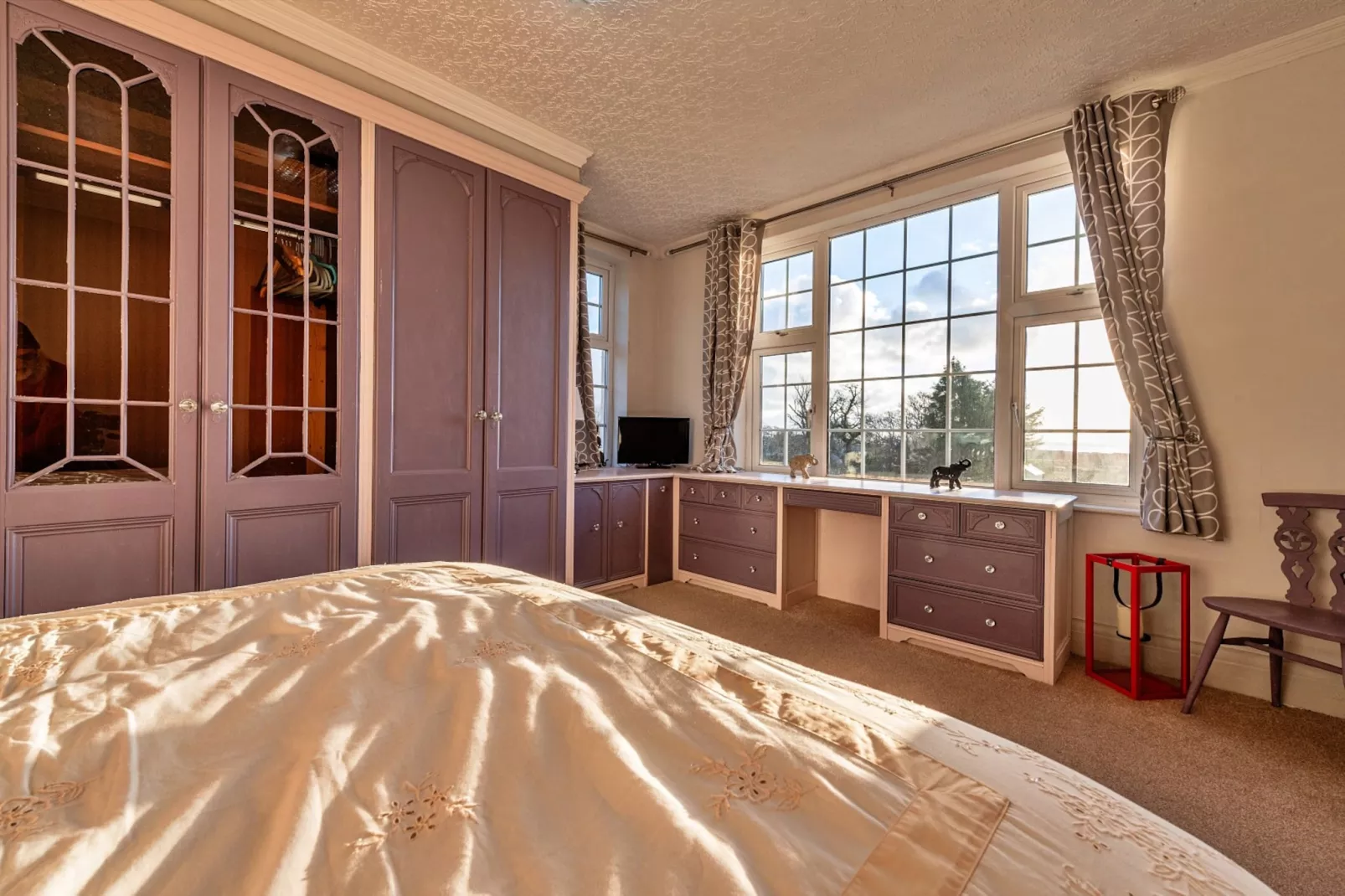 Ty Gwyn Hideaway-Bedroom