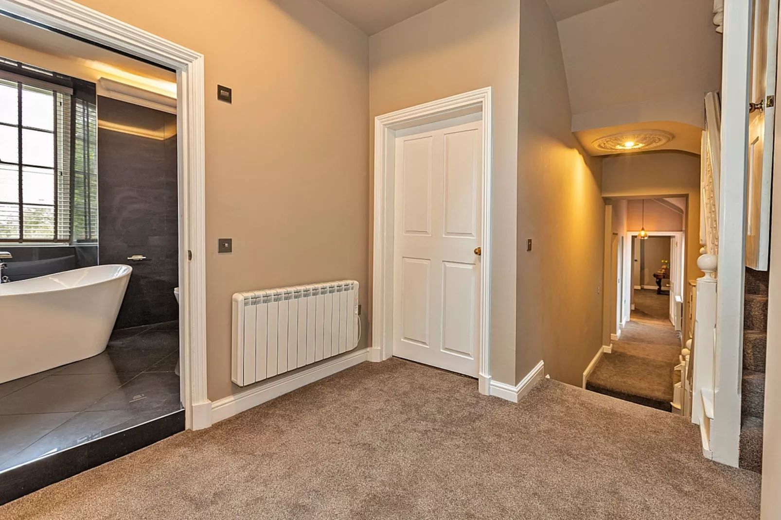 Ttich Manor Retreat-Bedroom