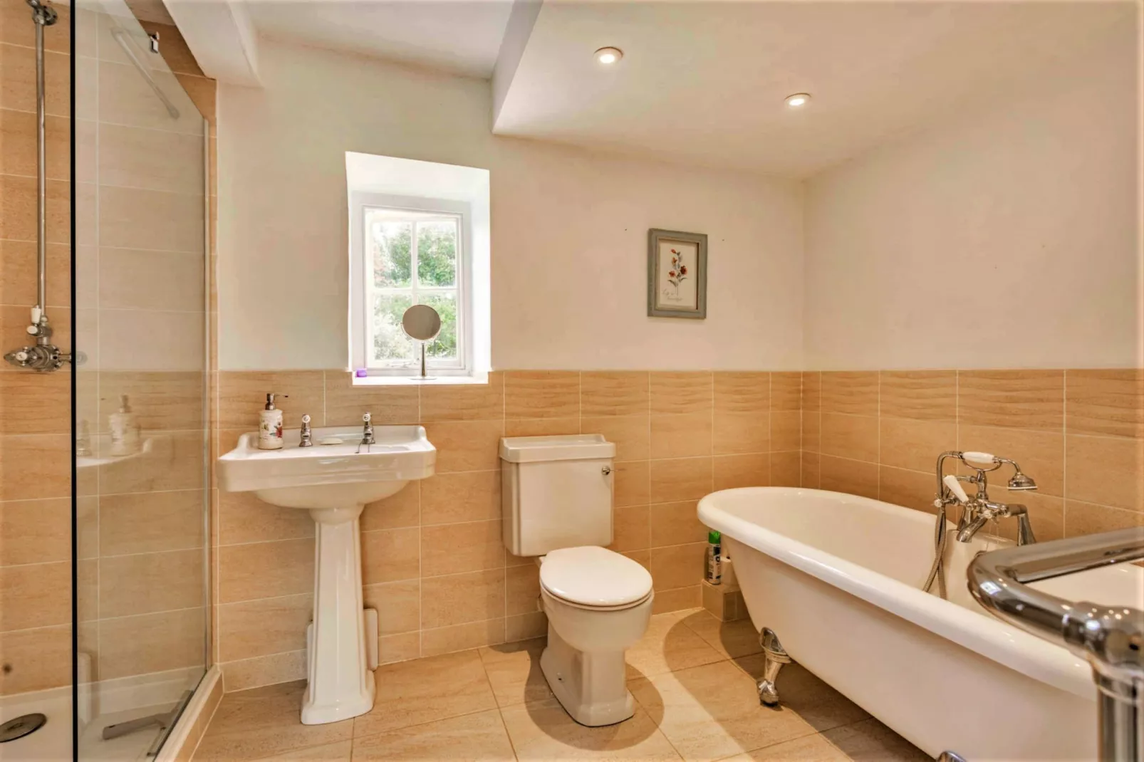 Islip Mill House - Beautiful Riverside Home-Bathroom