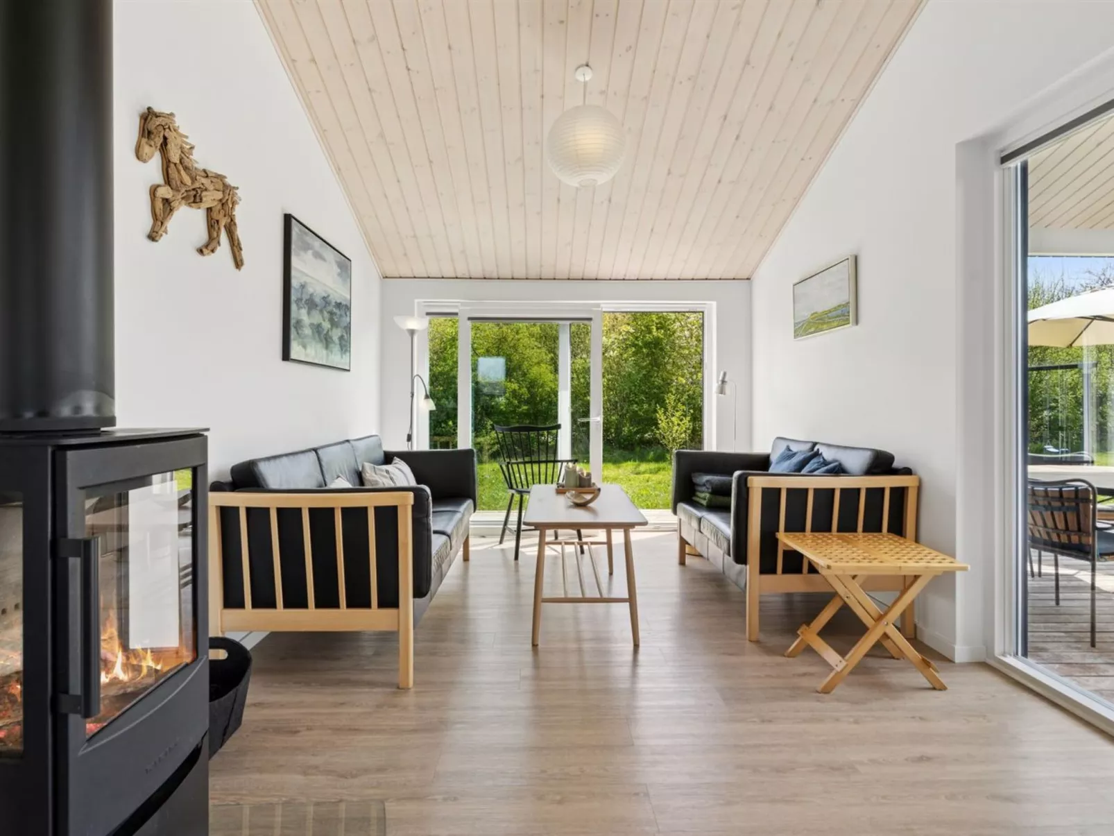 "Snari" - 700m from the sea-Drinnen