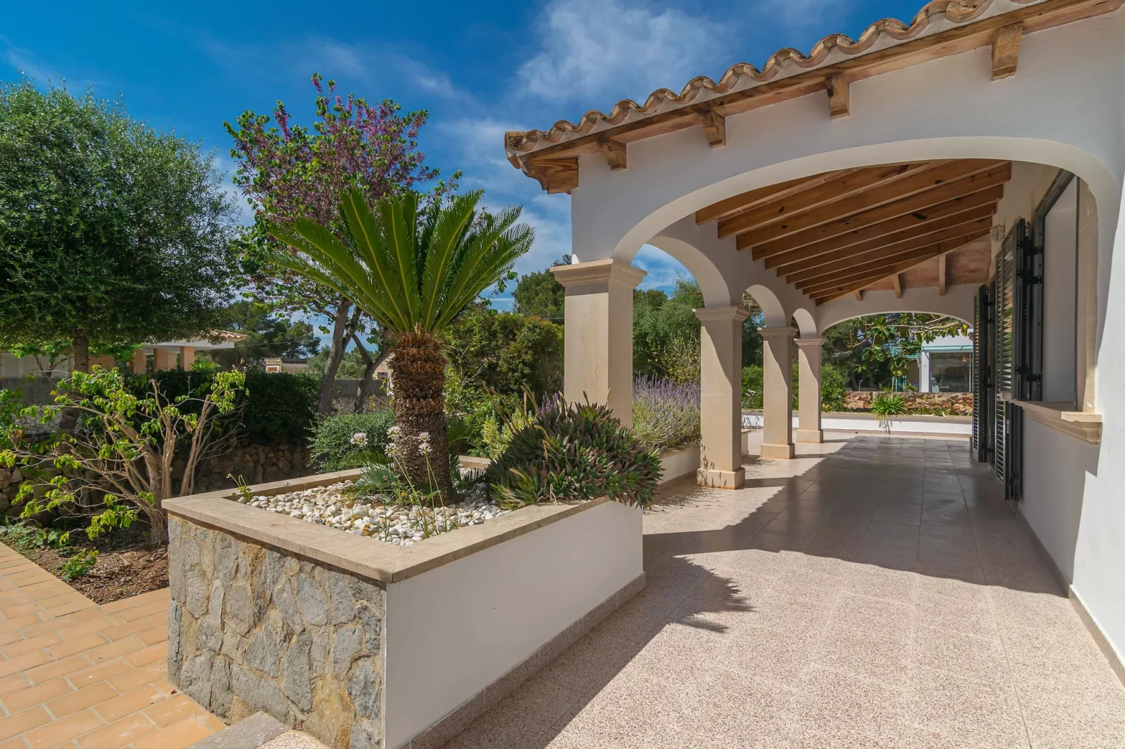 Casa Aina-Image-tags.