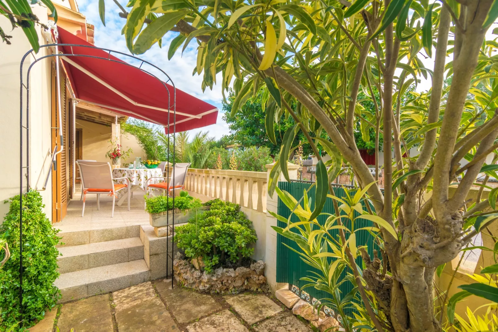 Pop-Terrassenbalkon