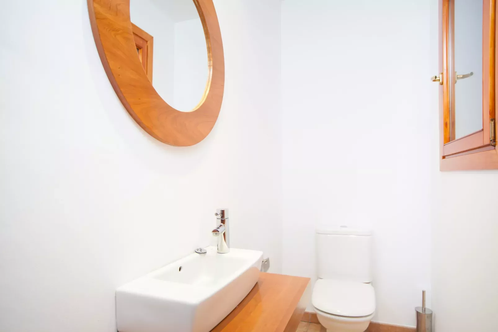 Correfoc-Bathroom