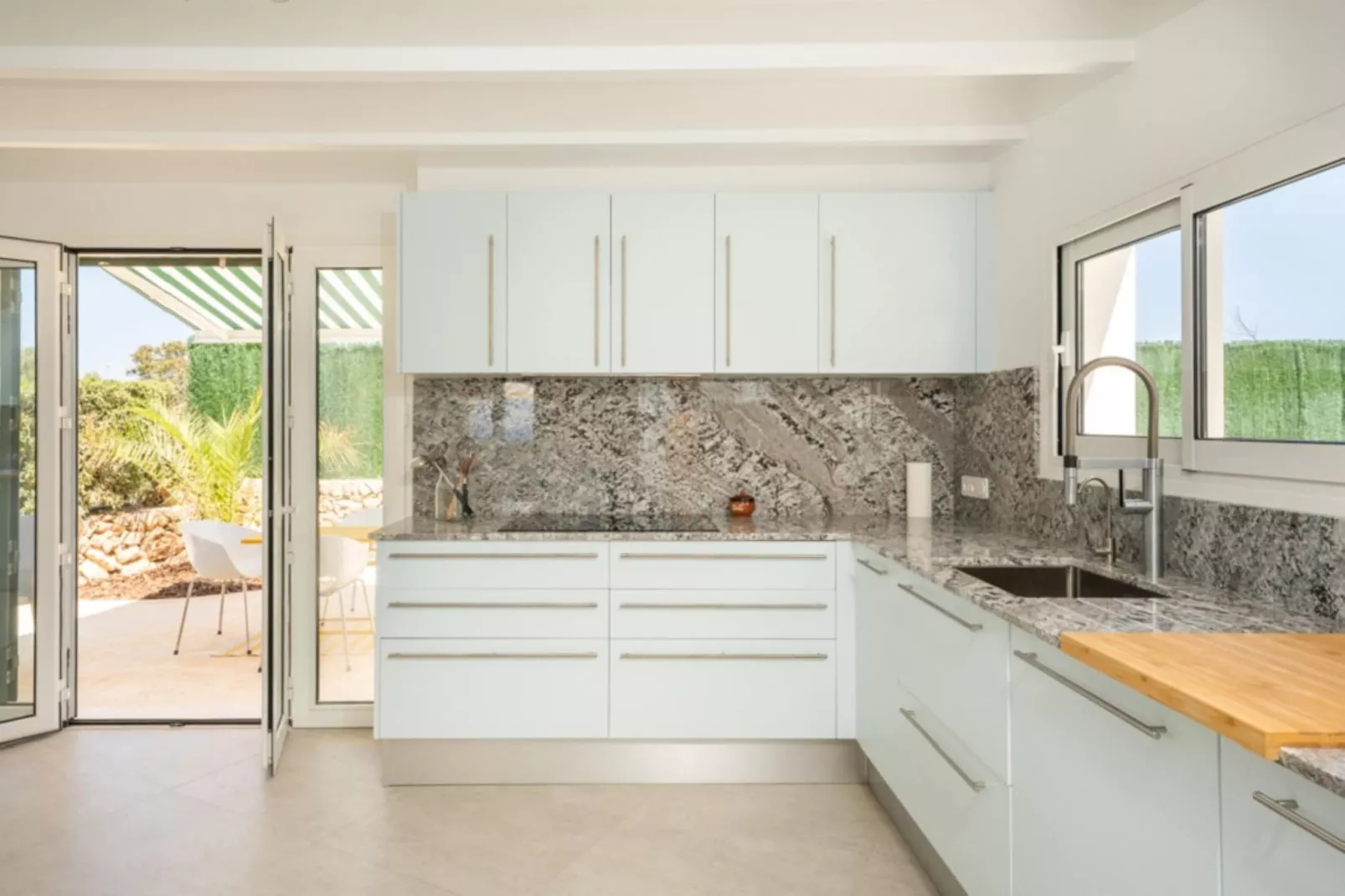 Villa Mila-Kitchen