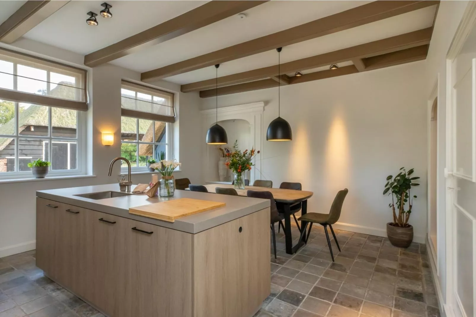 Vakantiehuis 'Boerderij Molenhof' - Stationsweg 5  Heinkenszand-Kitchen
