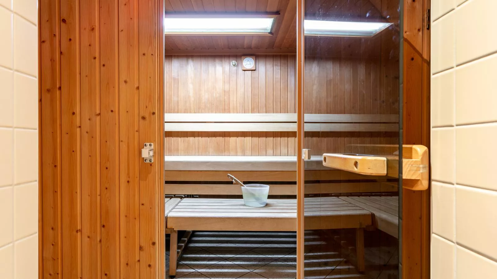Schweizerhof Enzian-Sauna