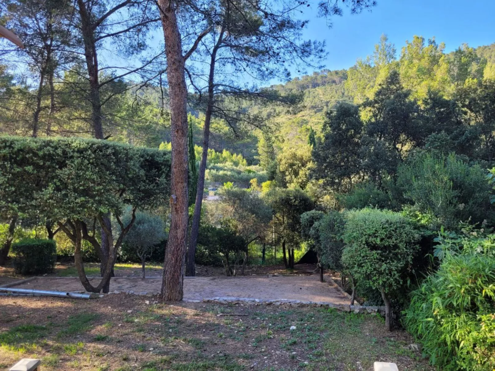 Villa au coeur de la Foret-Outside