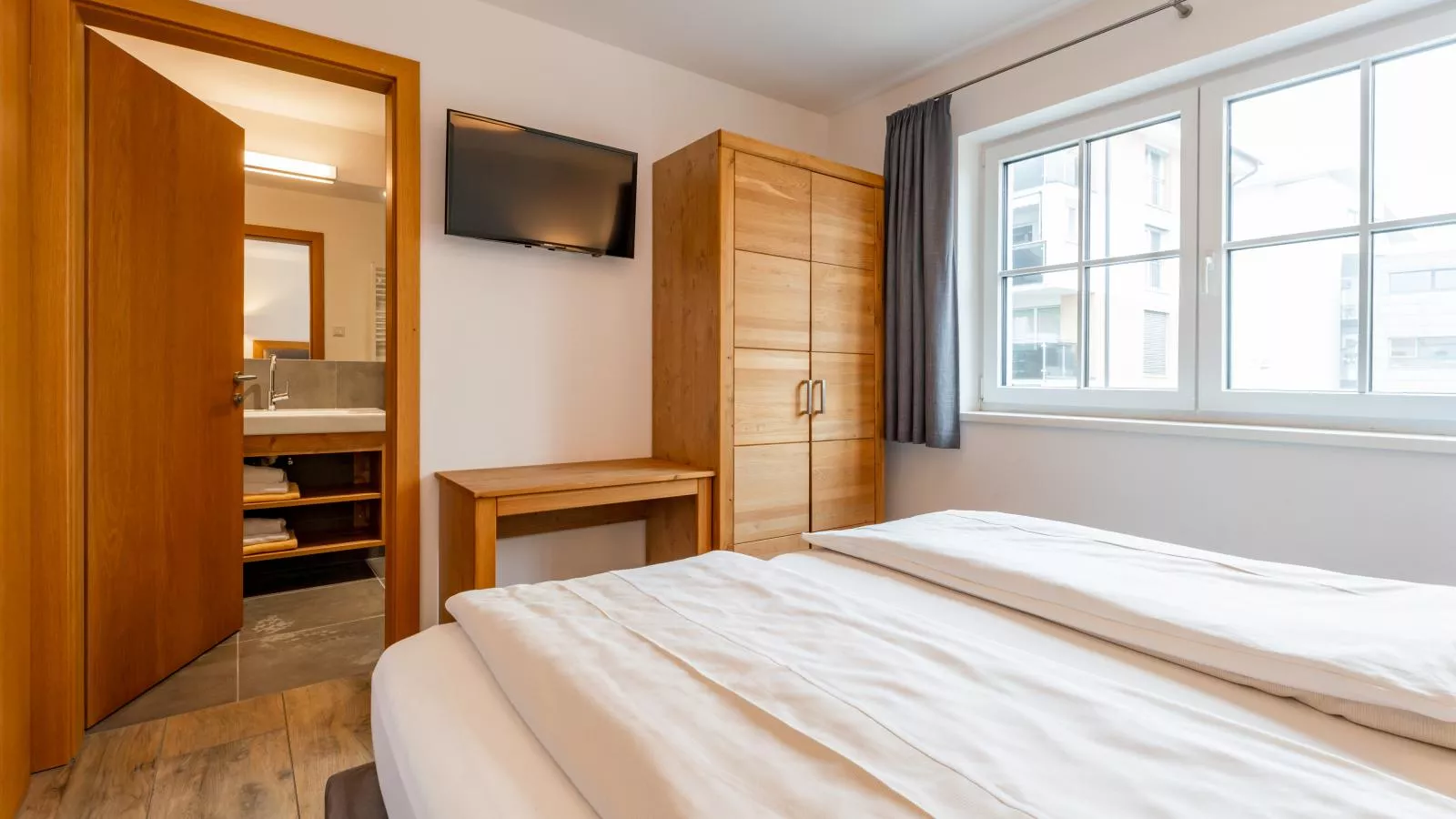 Tauern Suites Mitterwirt TOP 201-Bedroom